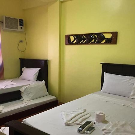 Luis Bay Travellers Lodge Coron Esterno foto