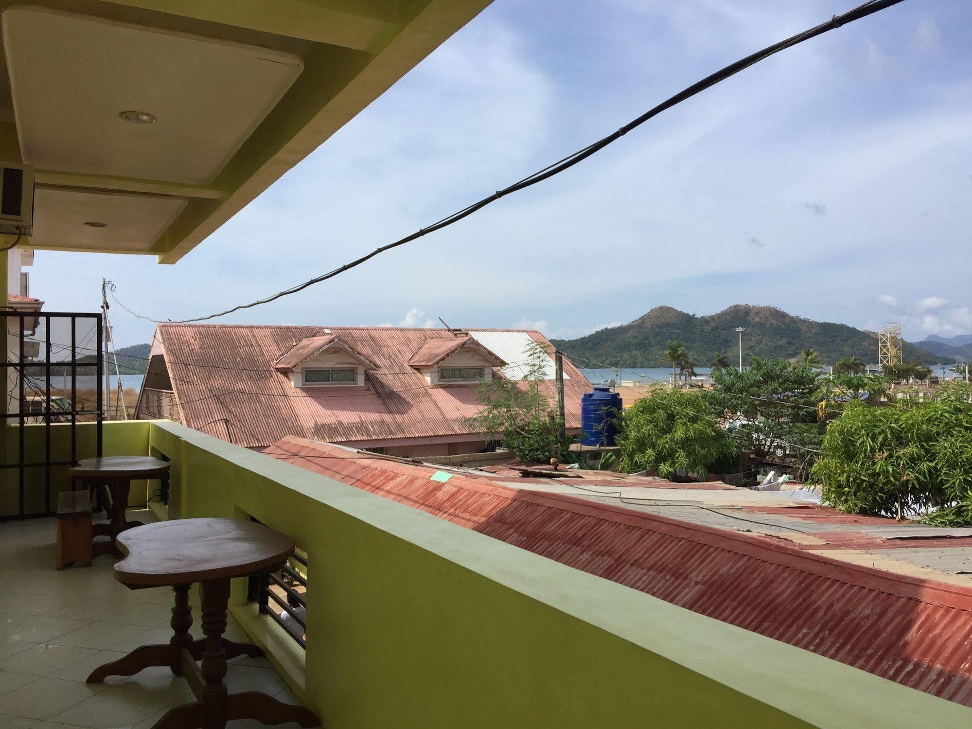 Luis Bay Travellers Lodge Coron Esterno foto