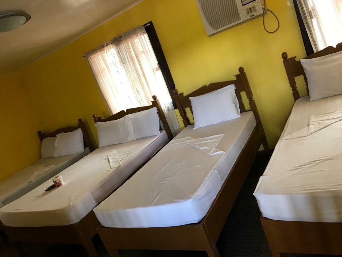 Luis Bay Travellers Lodge Coron Esterno foto